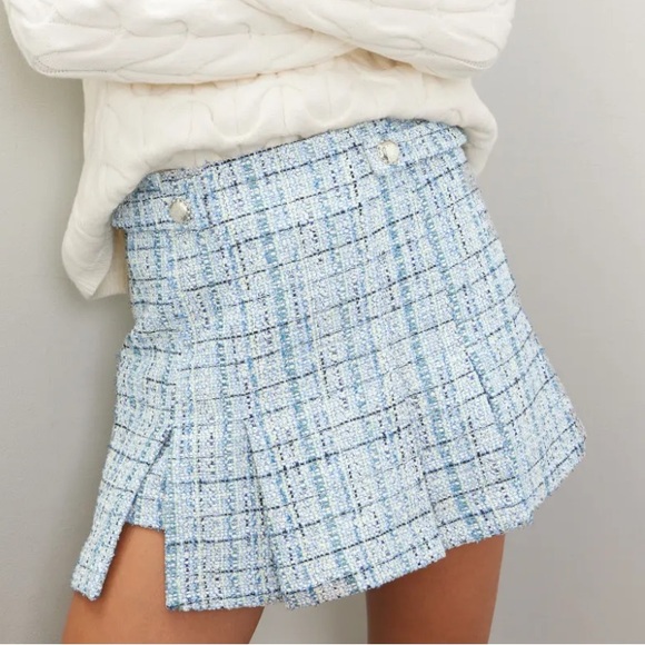 Maje Jolinete Skirt
Size 36 Tweed Skirt Y2K old money maximalism - Picture 3 of 8